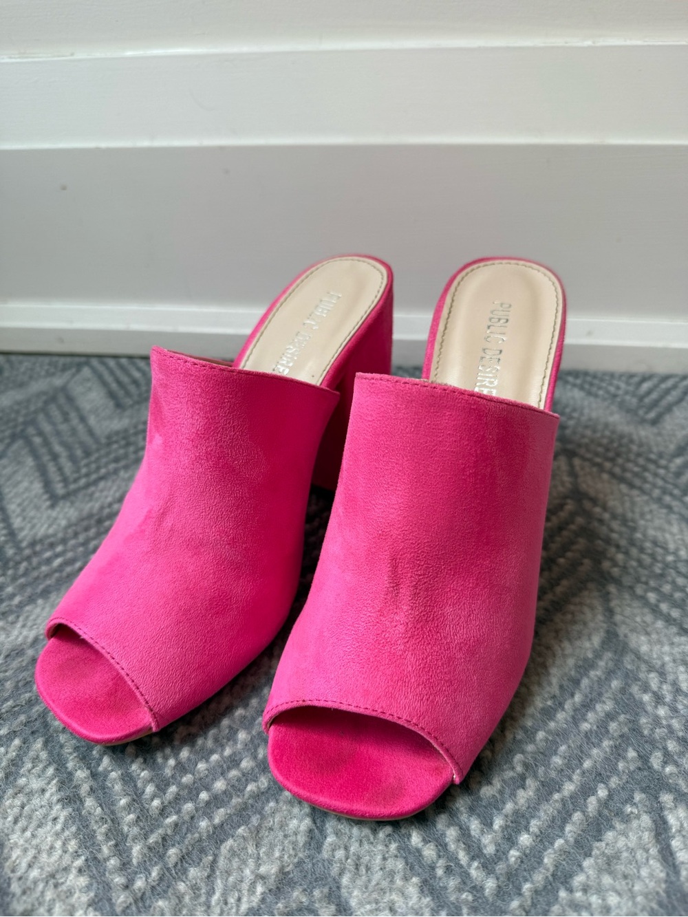 Public Desire Pink Faux Suede Peep Toe Block Heel Mules Shoes UK 5/ US 7